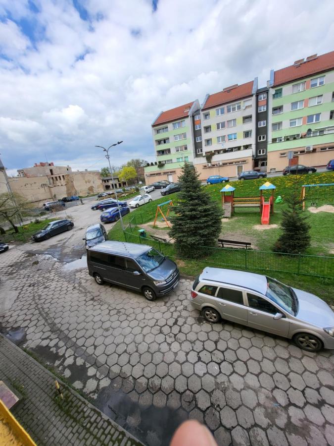 Apartament Ratuszowy Deluxe Еленя-Гура Экстерьер фото